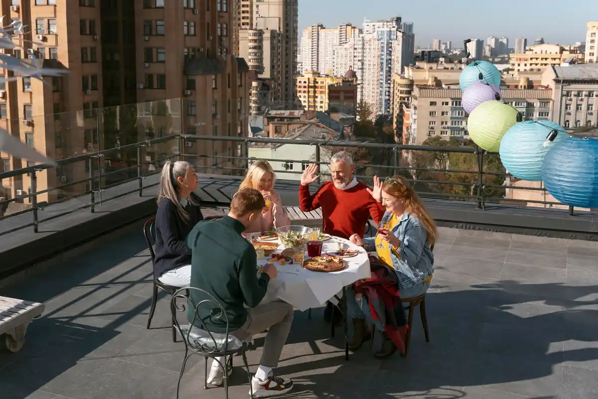 ancient community eating together in historical Dutch settlement