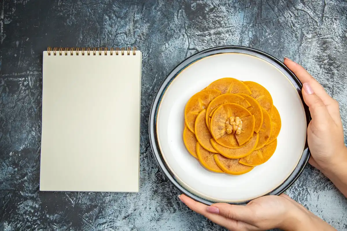 indian eating etiquette hands table food