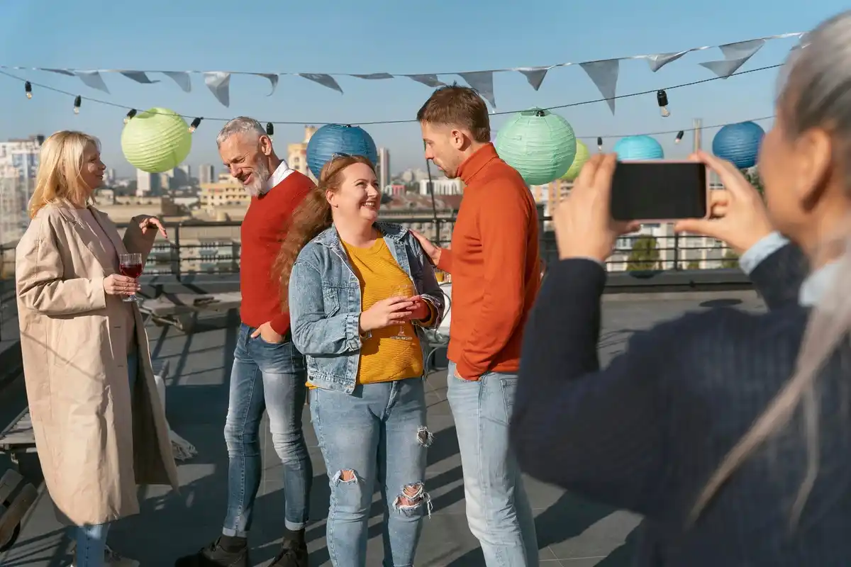new greetings young people Netherlands 2025