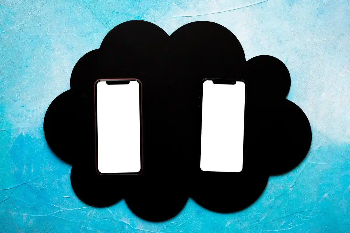 old smartphone and NASA technology comparison