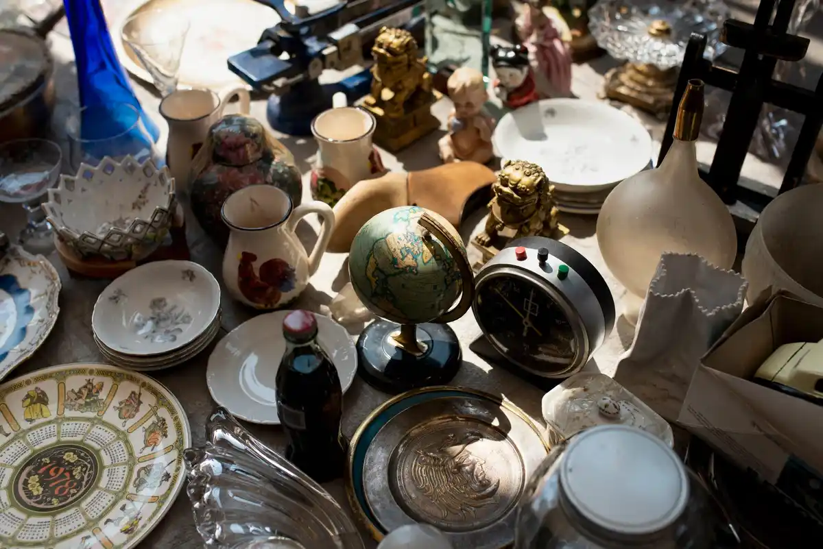 vintage collectibles attic Netherlands