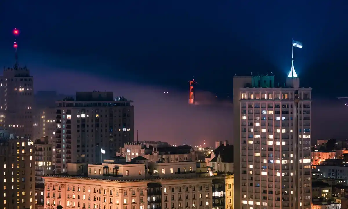 moon illusion over horizon cityscape night netherlands