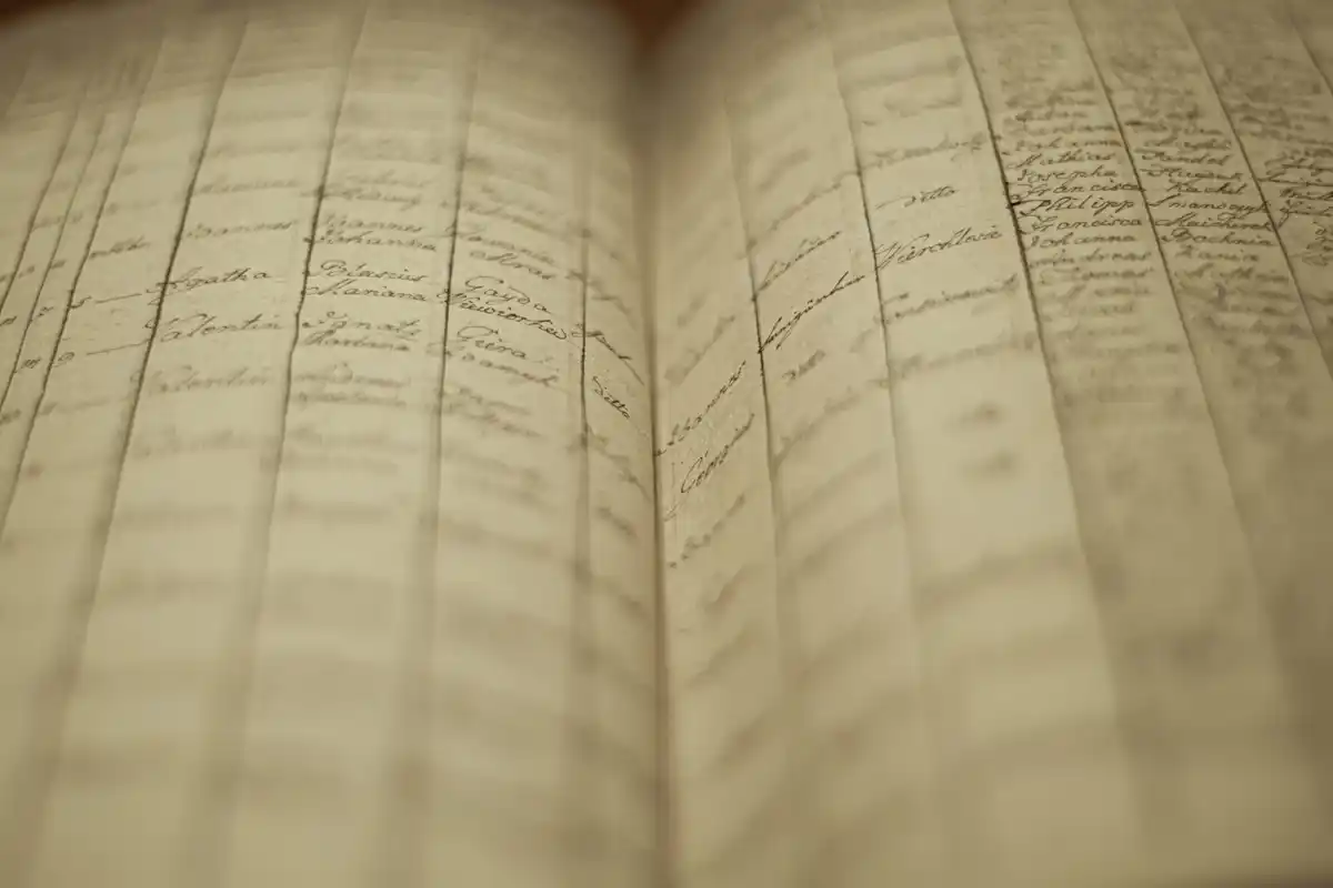 amsterdam archives old manuscripts