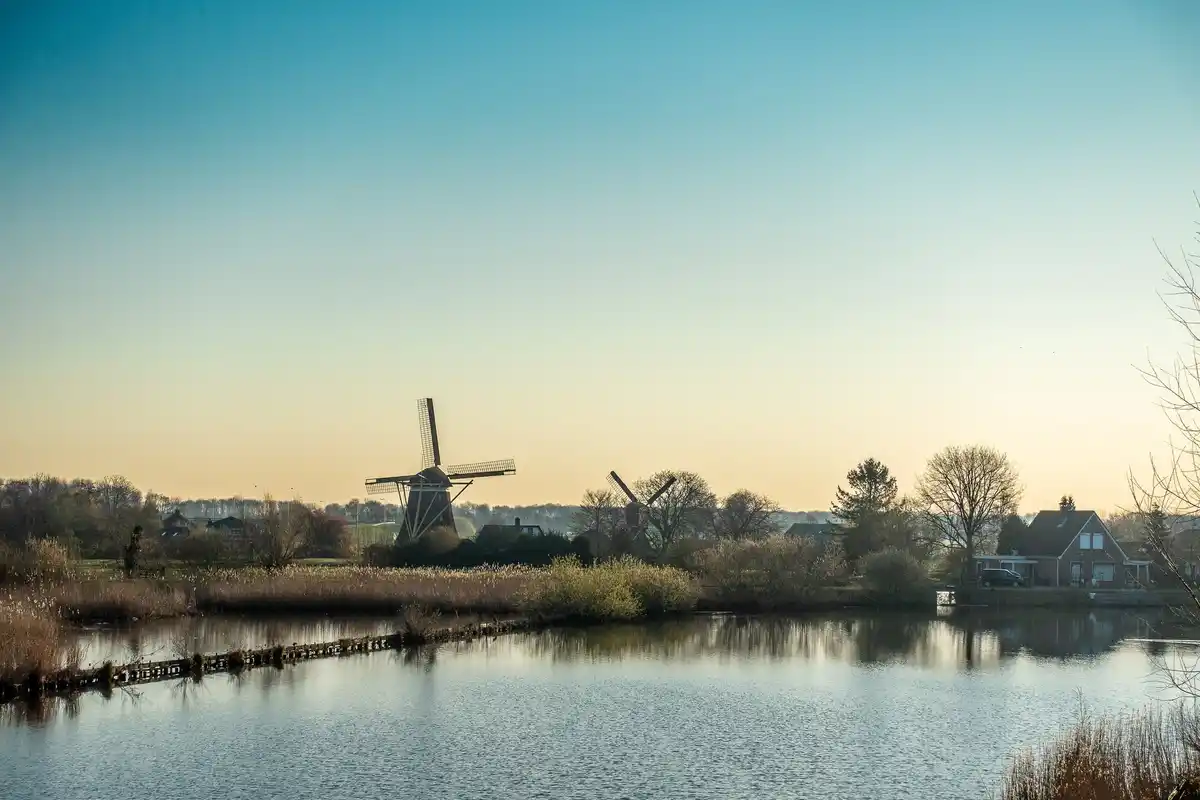 medieval Dutch windmill innovation sustainable energy