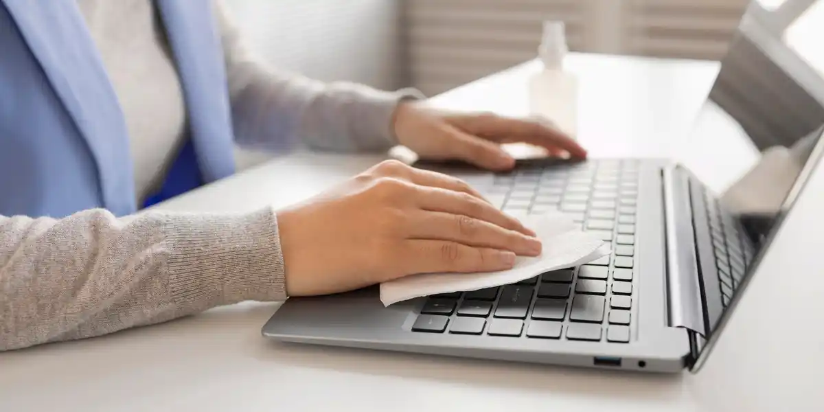 laptop cleaning software screen dutch language