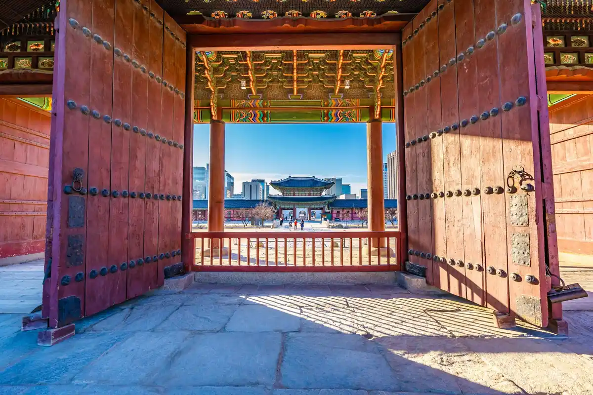 feng shui entrance traditional chinese house