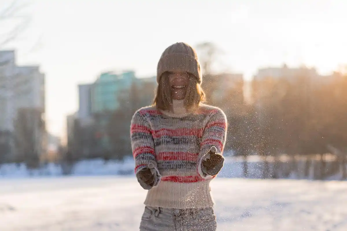 scandinavian cold shower morning city