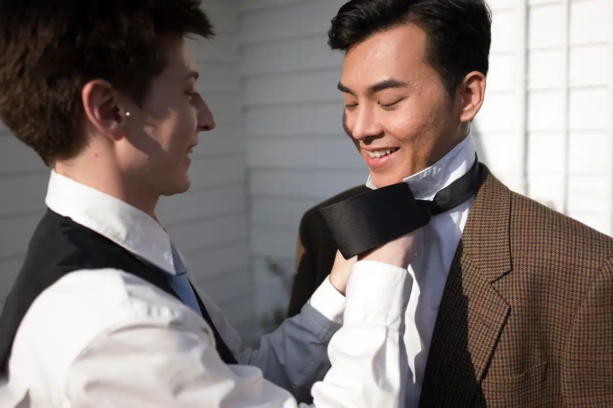 korean groom crying wedding entrance