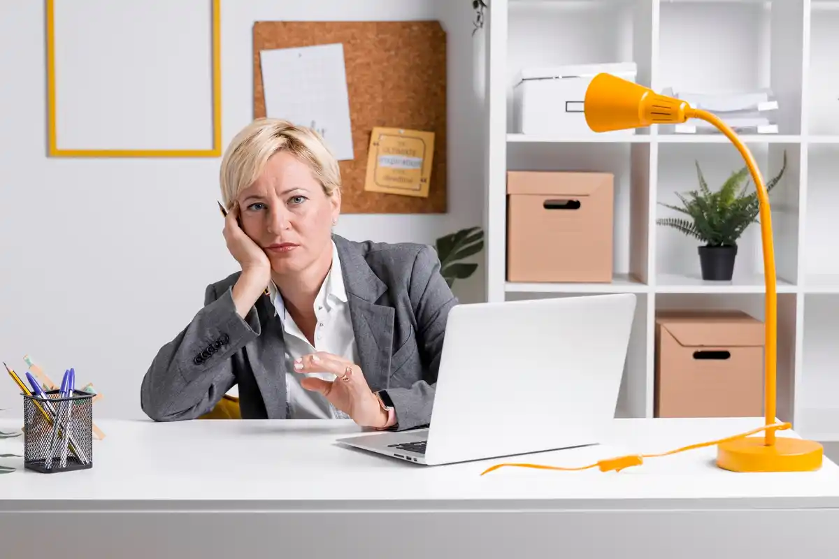 stressed person forgets something office