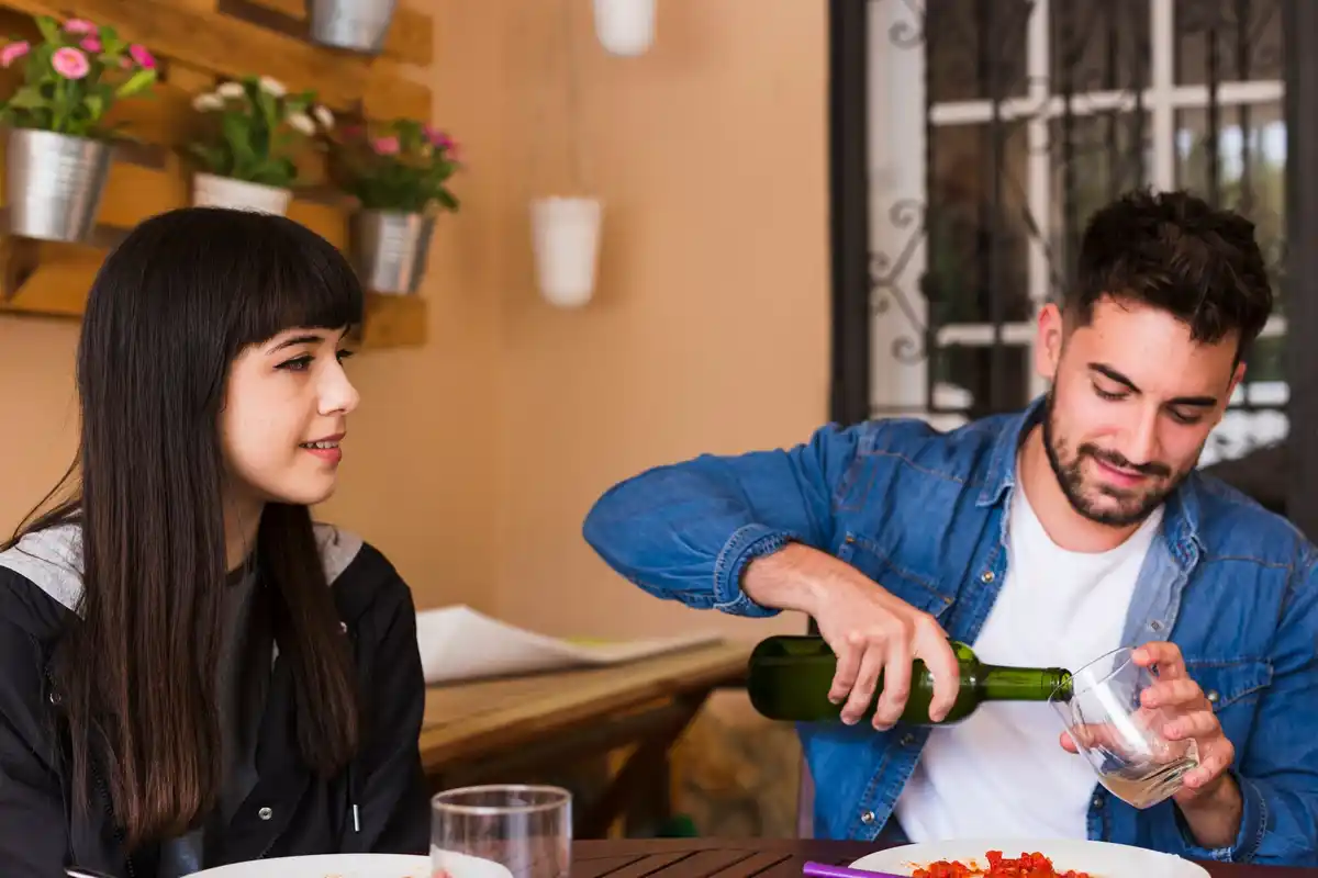 dutch people paying separately in restaurant asia reaction
