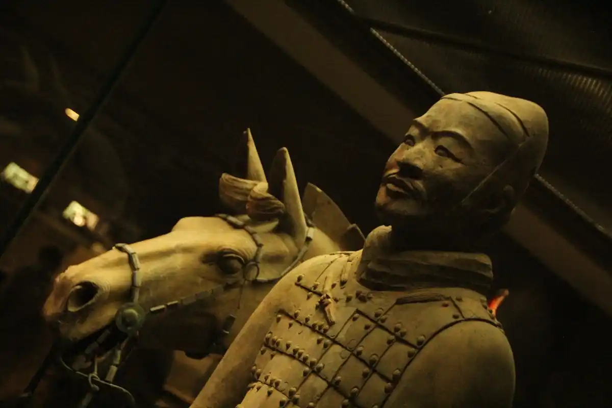 ancient egyptian mummy dna extraction lab