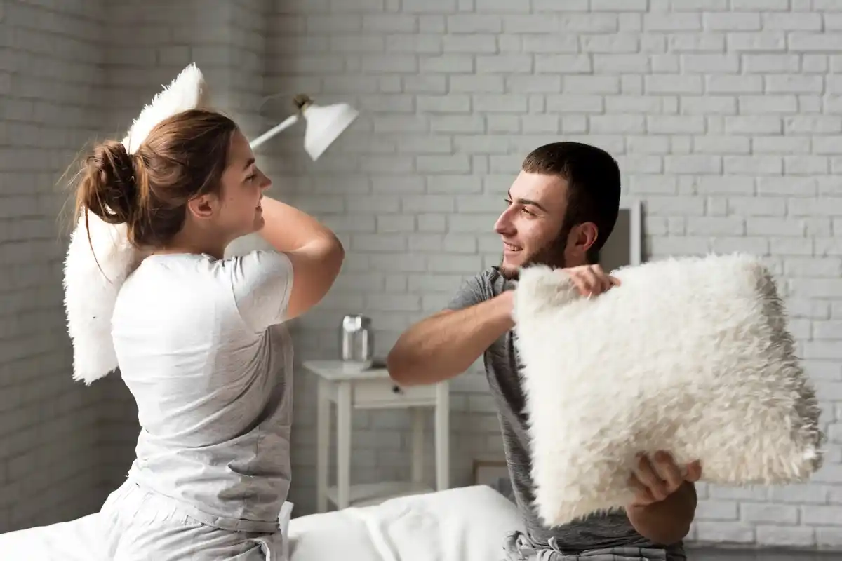 bedroom feng shui direction debate