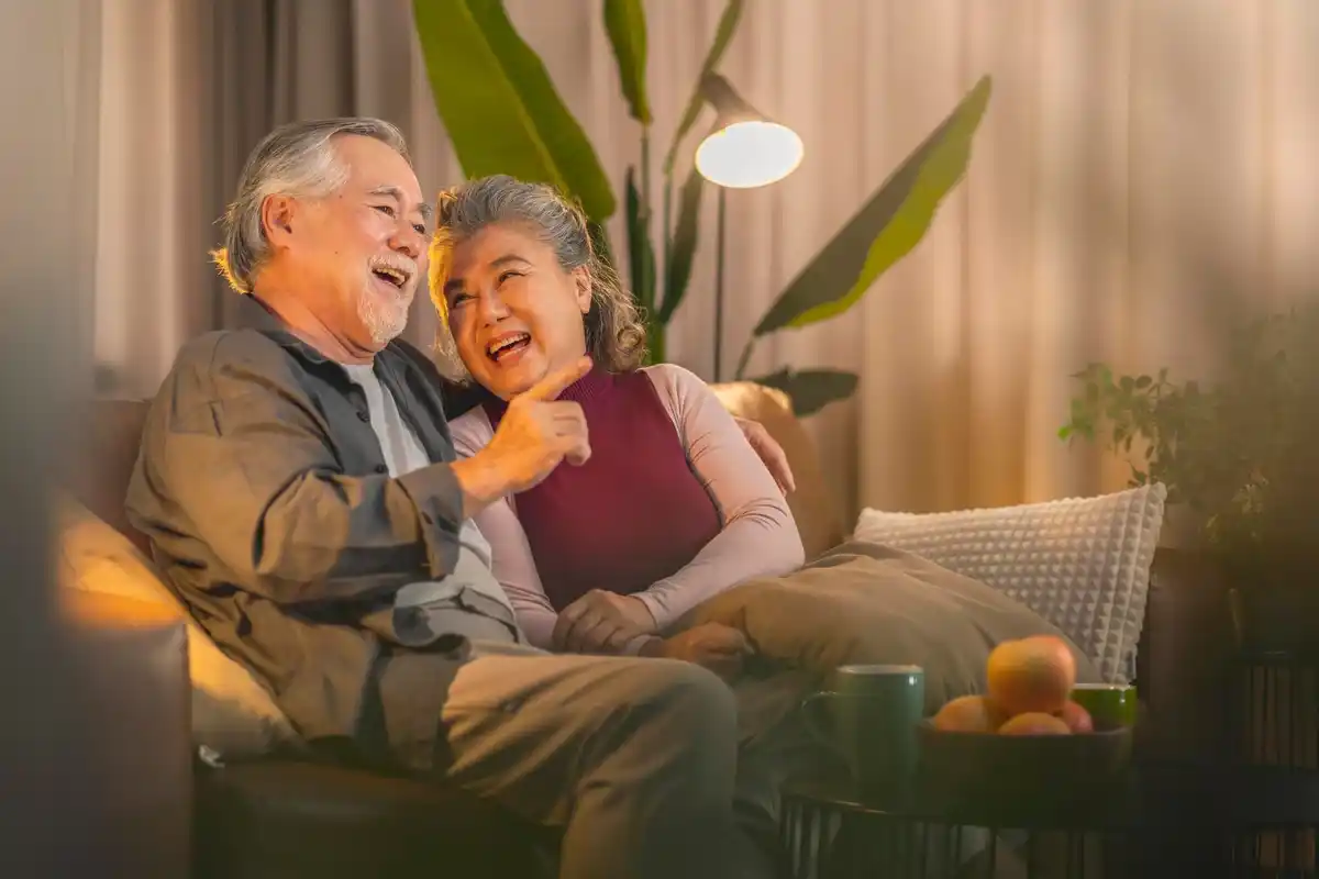 healthy-elderly-japanese-people-lifestyle