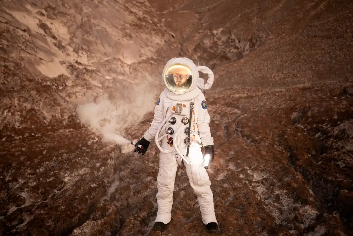 astronaut health changes after 30 days space mission dramatic