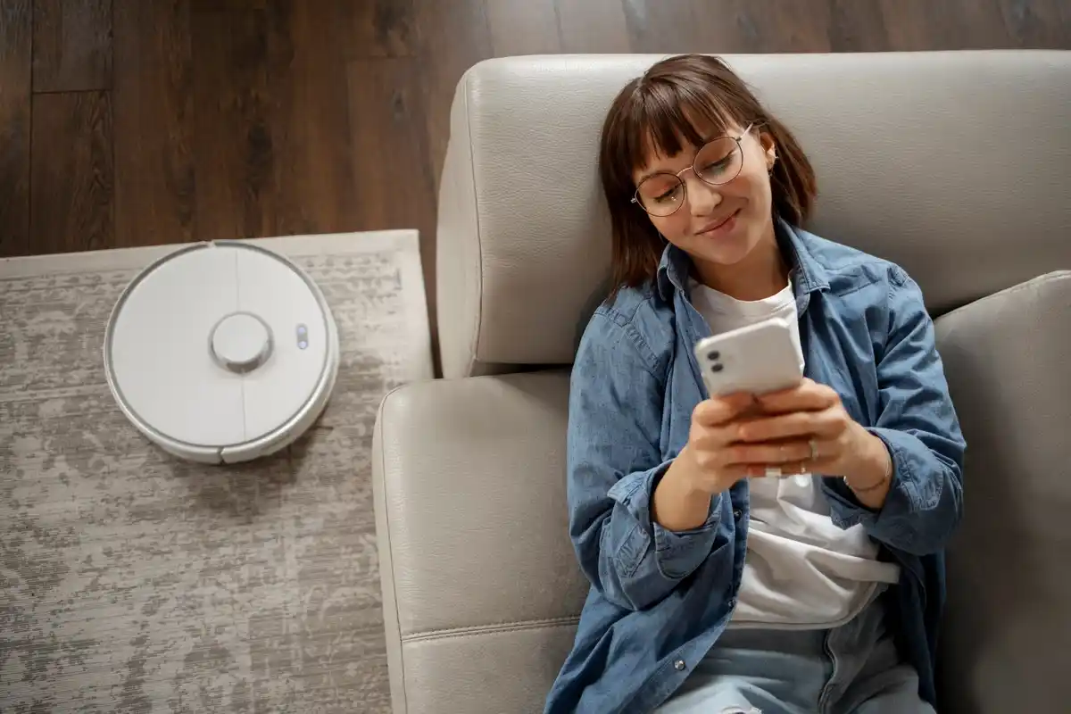 old smartphone controlling smart home dutch livingroom