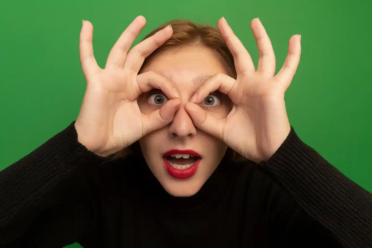 difference in color perception between two eyes
