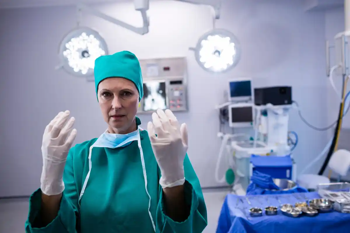 surgical robot in Dutch hospital operation room