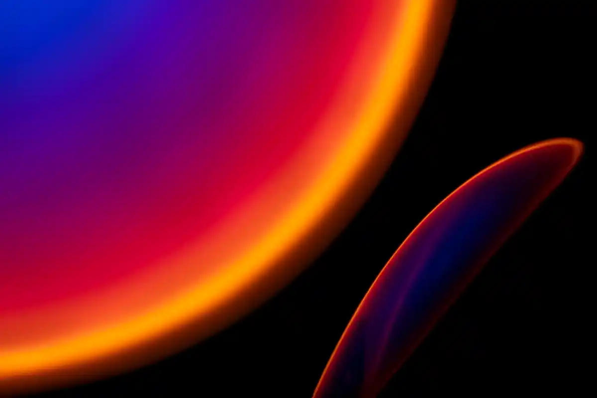 colored black hole accretion disk hd