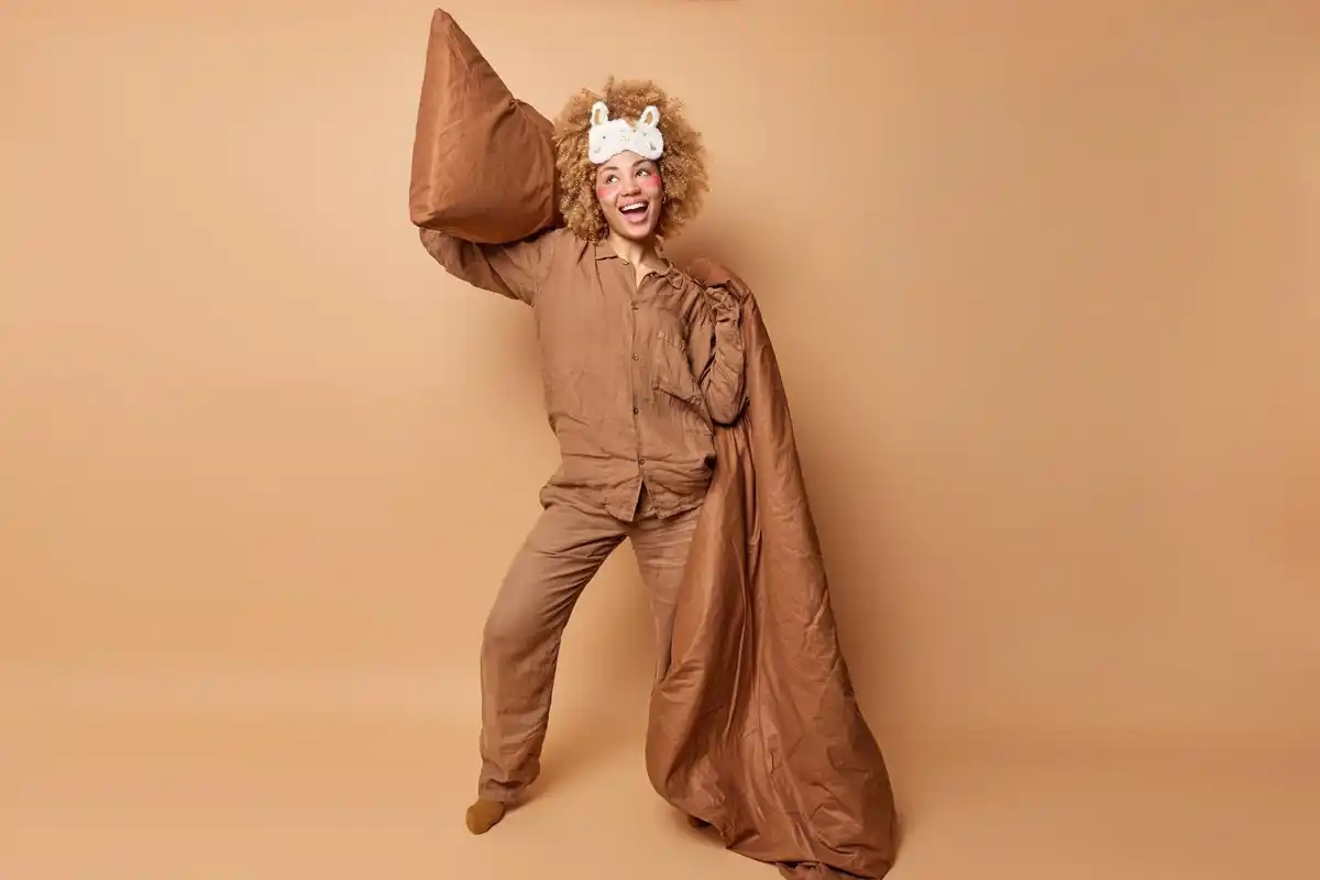 medieval sleeping habit