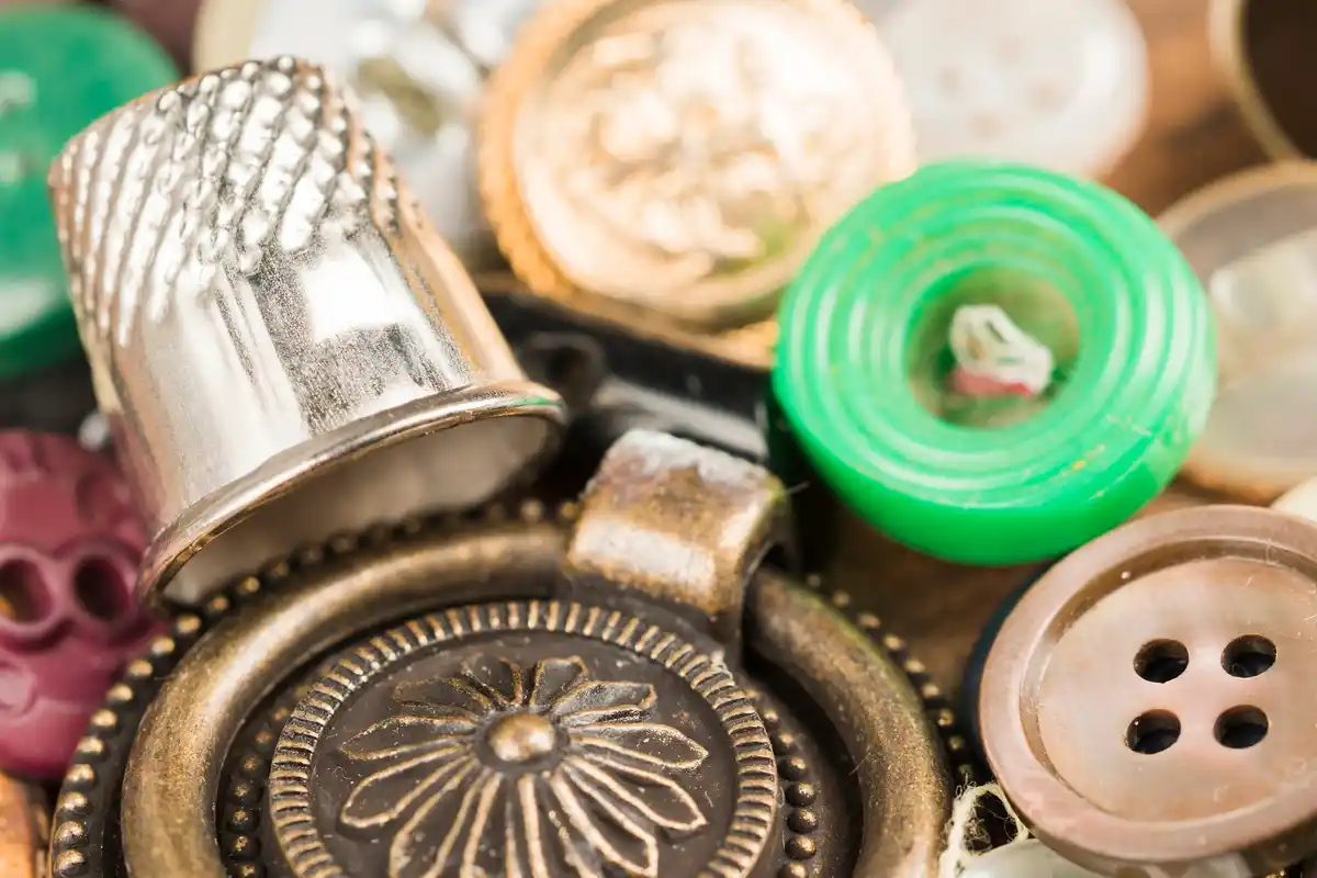 old valuable cables clutter drawer gold worth netherlands