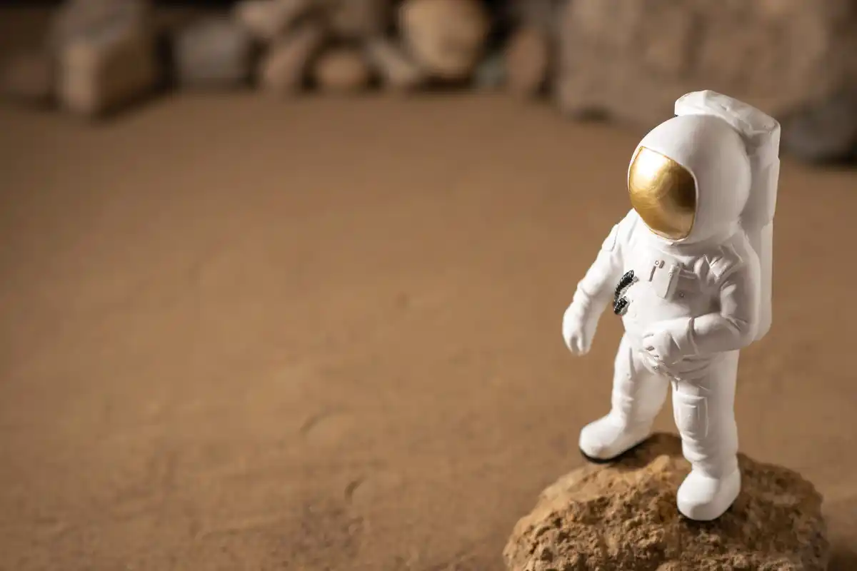 mars astronaut without suit death