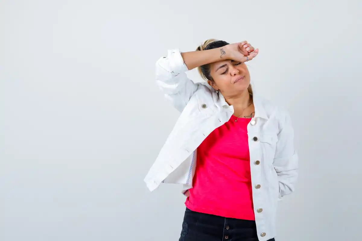 headache woman Dutch home real life