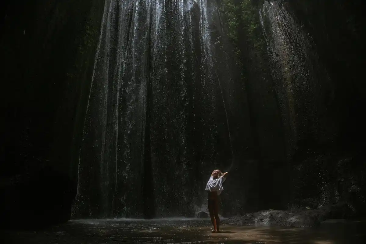 hidden waterfall Gelderland senior walking