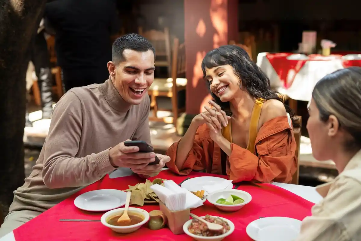 eating with hands at Indian family dinner