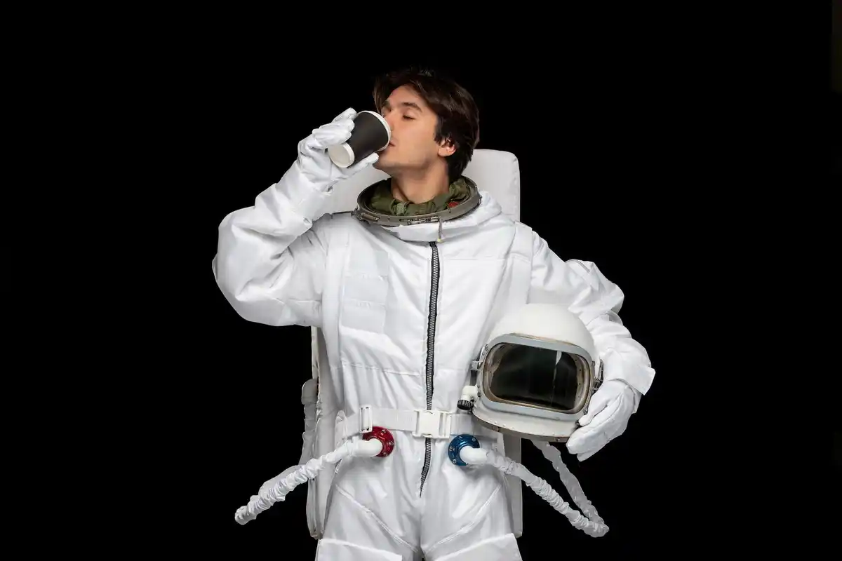 spacewalk astronaut sniffing suit