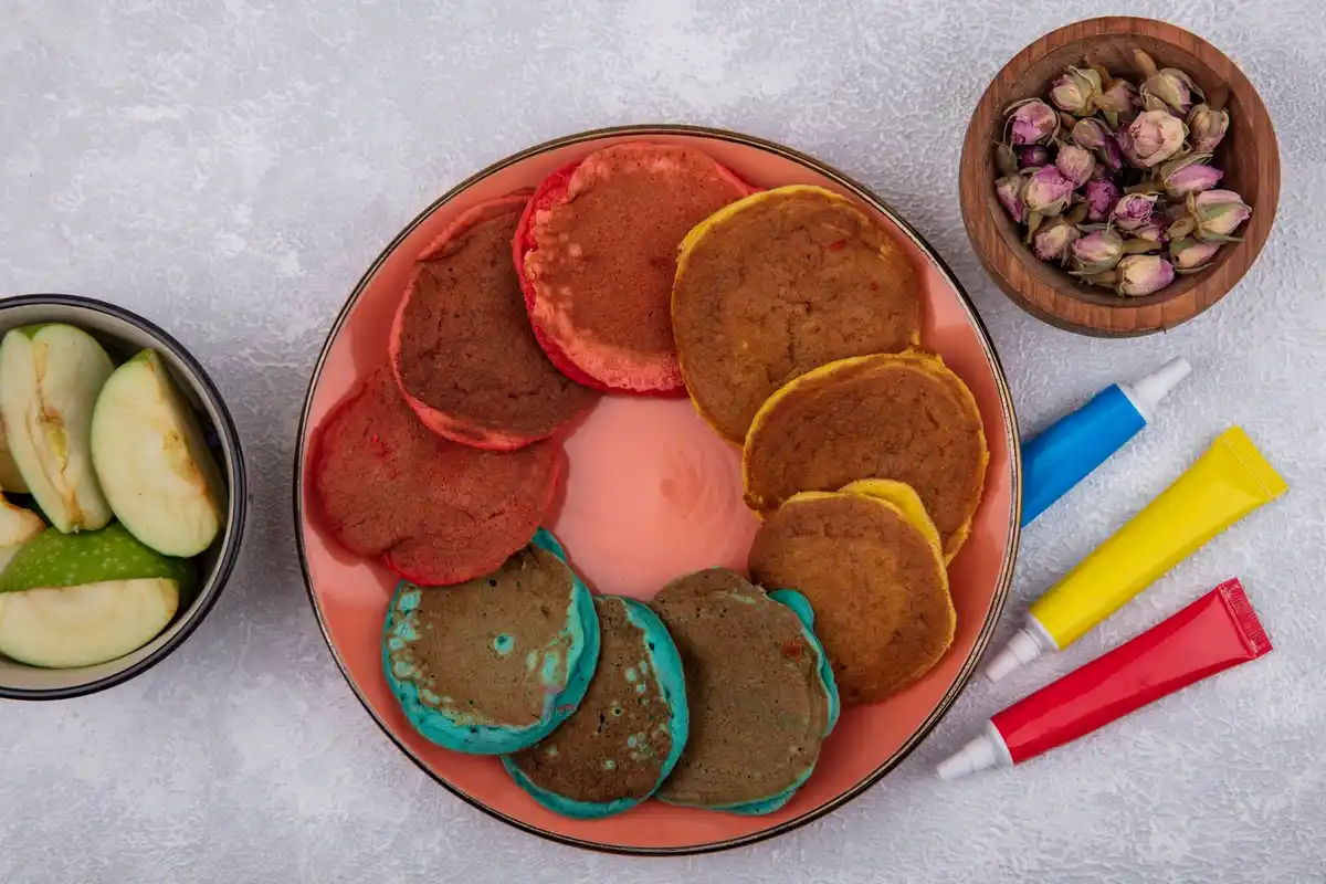 healthy colorful astronaut lunch Dutch kitchen