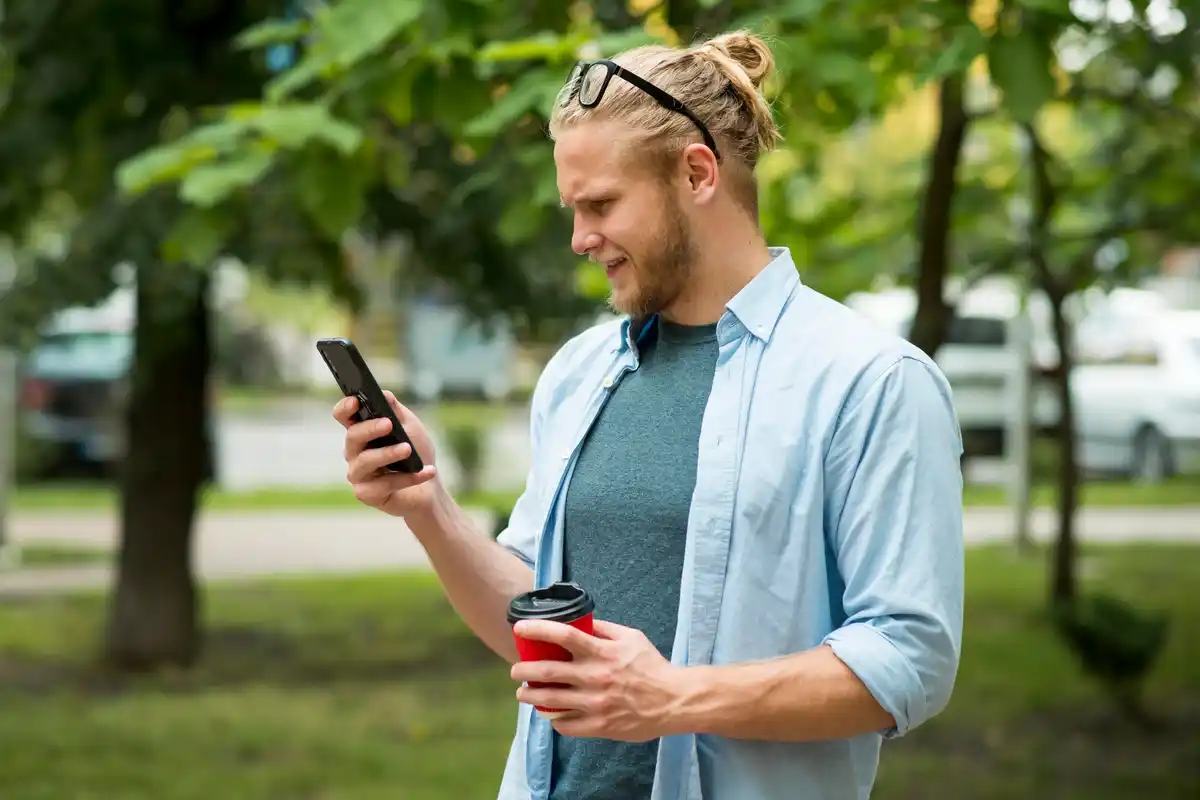 dutch people using xiaomi smartphones