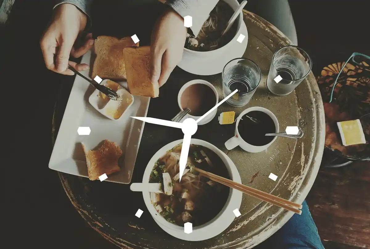 feng shui clock in chinese home