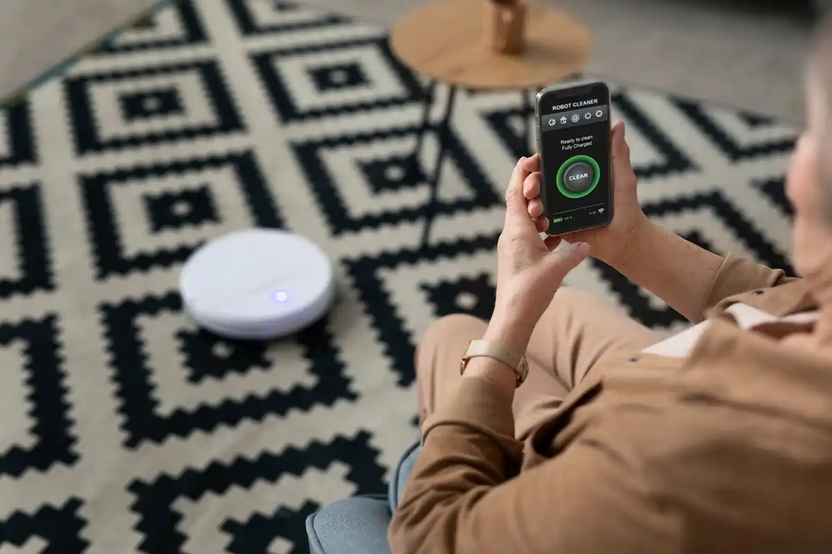 smartphone security camera setup dutch home