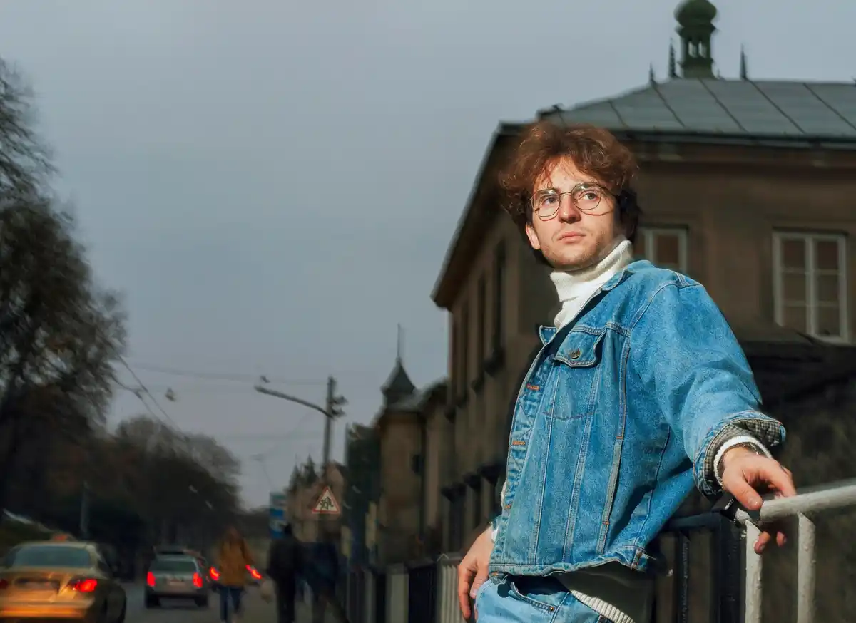 russian serious street face