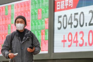 Aziatische aandelen stijgen en yen daalt na AI-aandelen die de aandelenkoersen op Wall Street verhogen