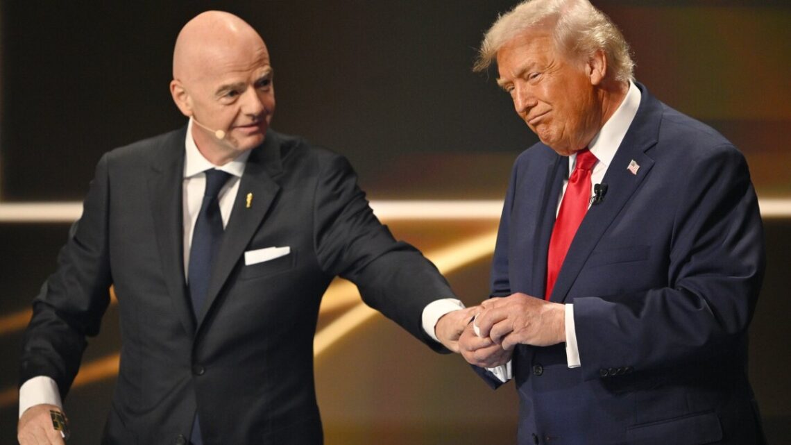 Bescheidenheid of partijdigheid? Controverse rondom FIFA's vredesprijs en de steun aan Donald Trump