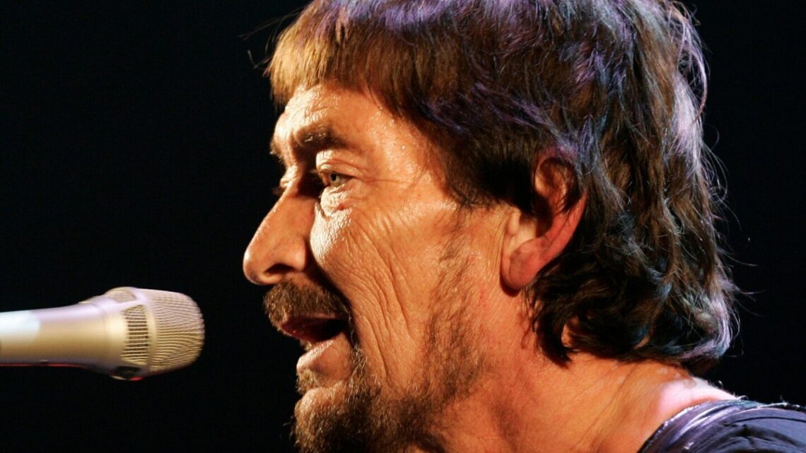 Chris Rea: Het Leven en Verhaal van de Iconische Zanger en Songwriter