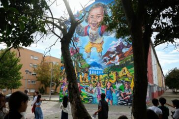 Fotomurs die duurzame doelen van de VN belichten en lokale trots versterken in Portugal