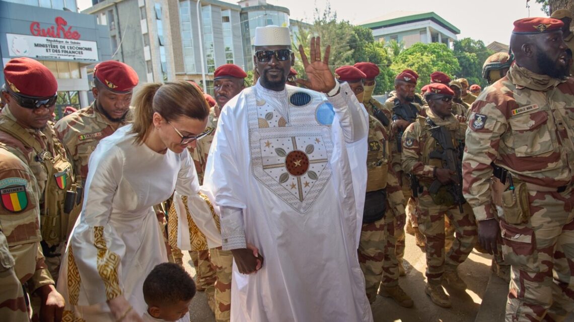 Guinee kiest voor haar eerste presidentsverkiezingen sinds de staatsgreep van 2021, met de verwachting dat de militaire leider zal winnen