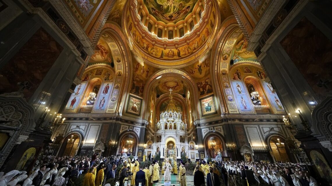 Hi #'n orthodoxe kerstmis: waarom sommige gelovigen het vieren 13 dagen na 25 december