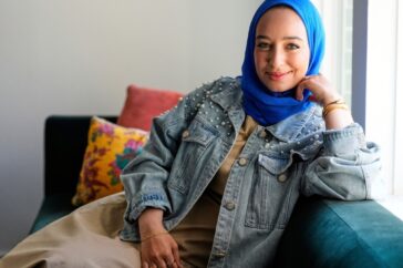 Hoe televisieprogramma's als ‘Mo’ en ‘Muslim Matchmaker’ Arabische en Islamitische Amerikanen de kans geven hun verhalen te vertellen