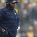 Michigan Ontsluit Coach Sherrone Moore wegens Ongepaste Relatie met Medewerker