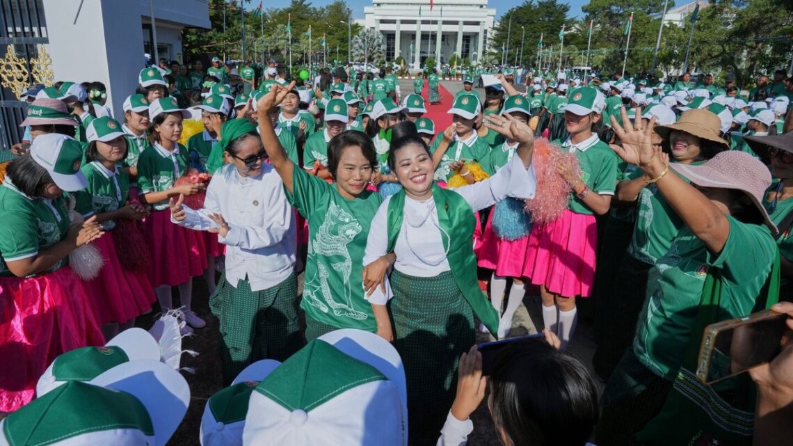 Myanmar bereidt zich voor op de eerste nationale verkiezingen in vijf jaar te midden van toenemende kritiek op het militaire bewind