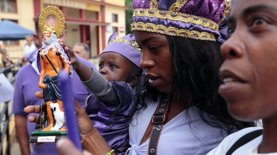 Peregrinaciones en Cuba: Peticiones de salud y prosperidad a San Lázaro y Babalú Aye en medio de crisis epidemiológicas