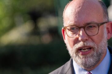 Rechter blokkeert poging van het Witte Huis om de CFPB te ontfinancieren, en verzekert betaling van werknemers