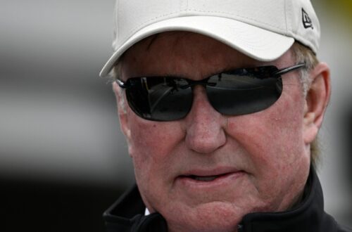Richard Childress getuigt dat NASCAR het onmogelijk maakte om het revenue-model niet te ondertekenen