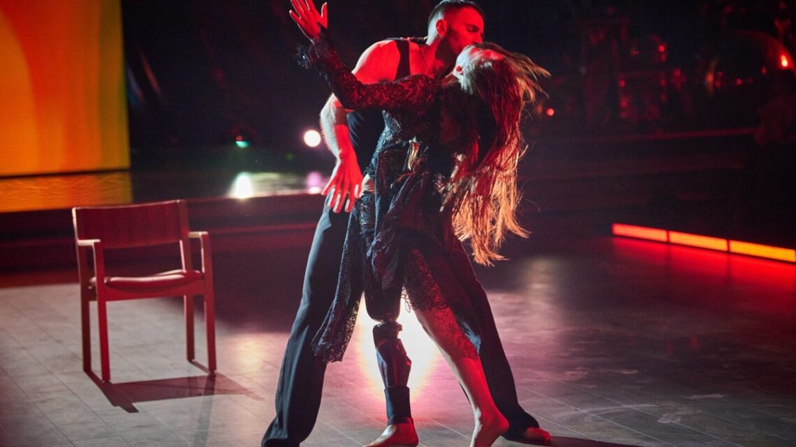 Ukrainisch "Dansen met de Sterren" keert terug met een speciale aflevering met oorlogshelden