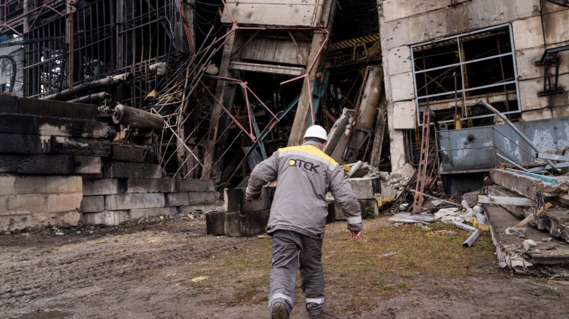 Urgente diplomatieke inspanningen: Zelenskyy overlegt met 30 landen terwijl Trump aandringt op snel vredesakkoord met Rusland