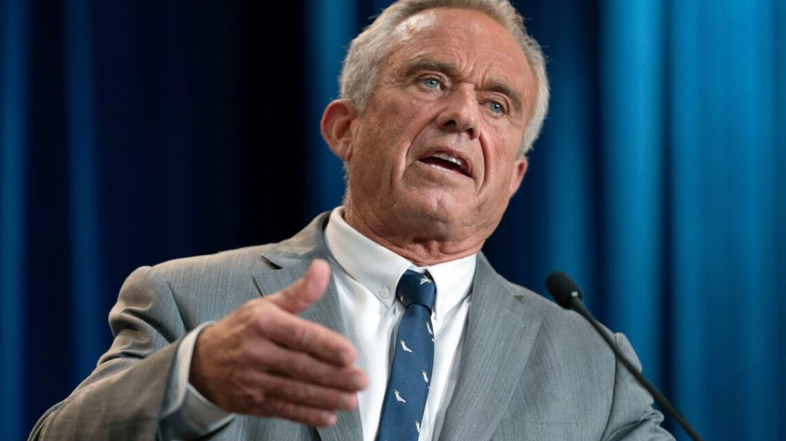 Voormalig NIH-onderzoeker klaagt Trump-regering aan wegens onwettige ontslag na bezuinigingen op onderzoek