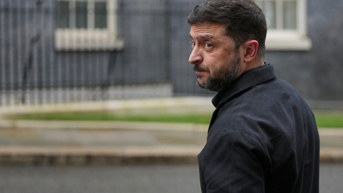 Waarom Oekraïne nog geen verkiezingen heeft gehouden sinds de volledige invasie door Rusland